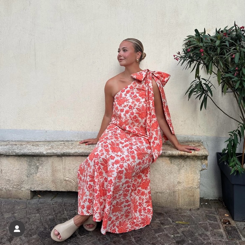 Sezane Coral and Cream One-Shoulder Floral Maxi Dress - Picture 2 of 4